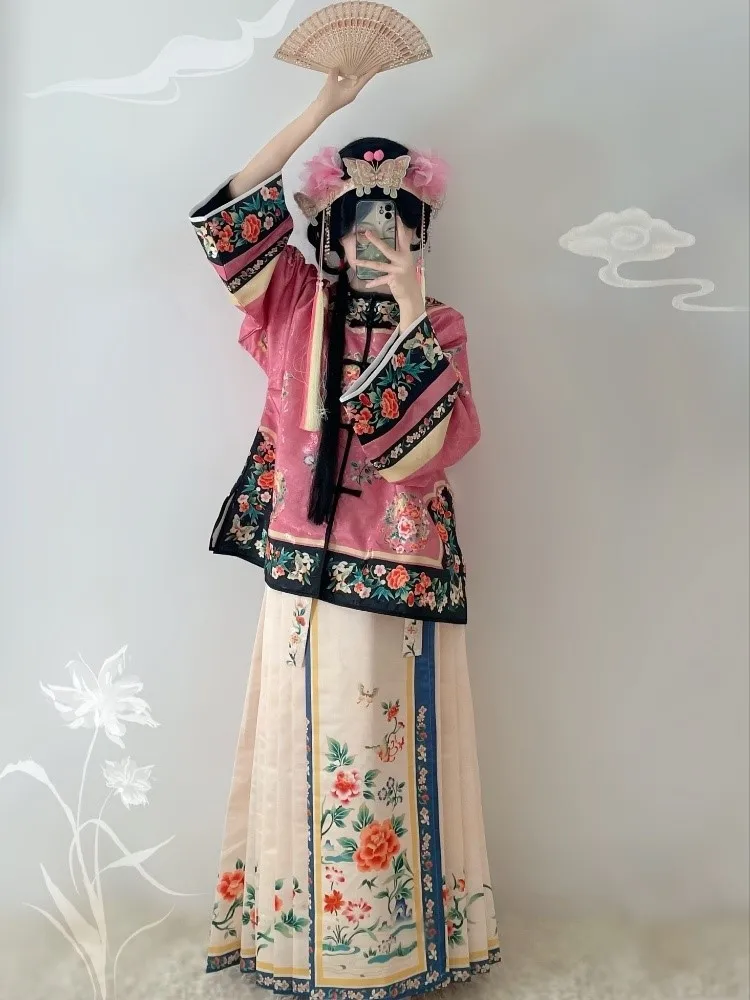 Han Dynasty women's ancient costume with a front-opening and round-neck heavy printed skirt dress style Hanfu