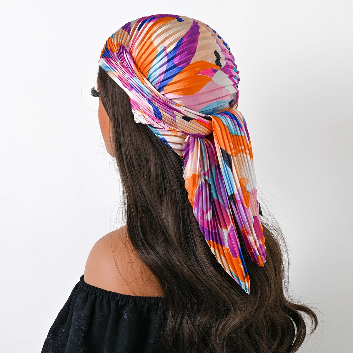 

2025 New 70cm Silk Pleated Scarf Crinkled Hair Scarf Small Scarves Square Scarf Satin Neckerchief Decorative Headscarf Bandana