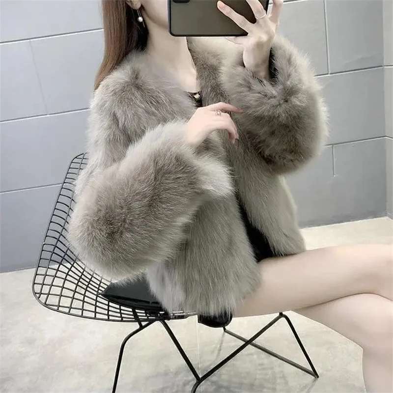 Ladies Long Sleeves Imitation Fox Fur Jacket 2024 Female Faux Fur Tops Coat Autumn Winter Women Fashion Short Plush Overcoat