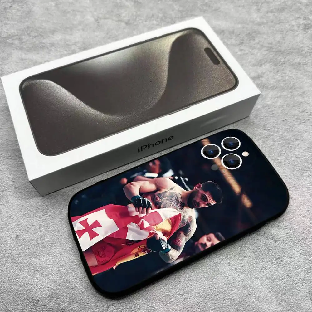 حافظة هاتف Ilia Fighting T-Topuria لهاتف iPhone 17,16,15,14,13,12,Pro,Max,Plus,E,SE4,Air,Mini Black Soft Box