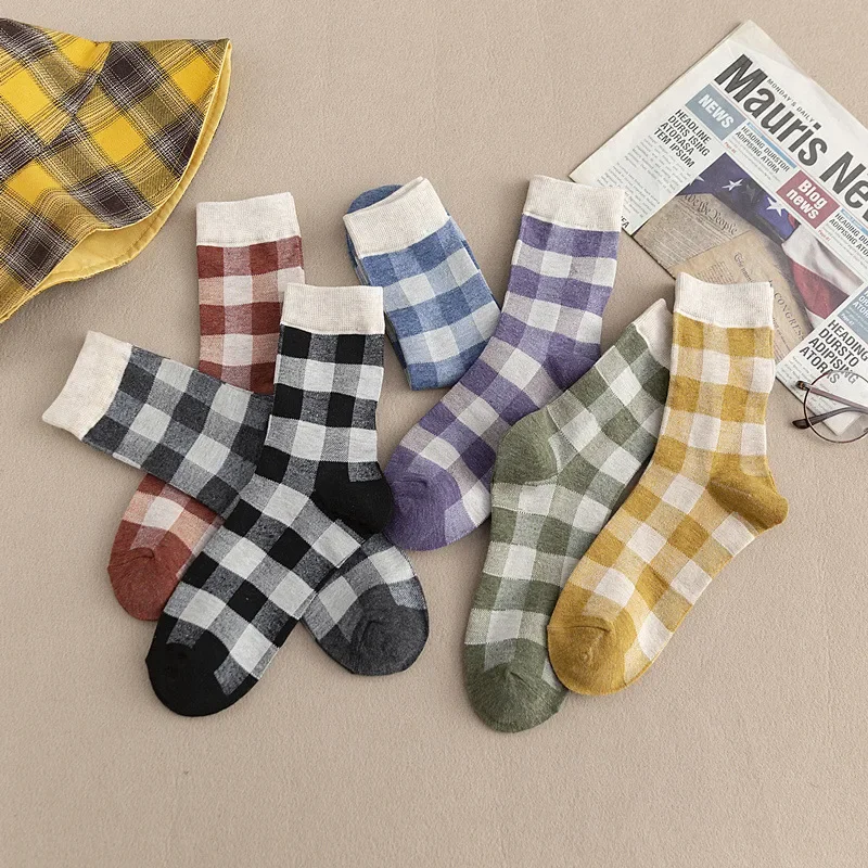 New Product Double Needle Double Way Japanese Retro Plaid Cotton Mid-tube Women's Socks Cotton Casual Socks Socks