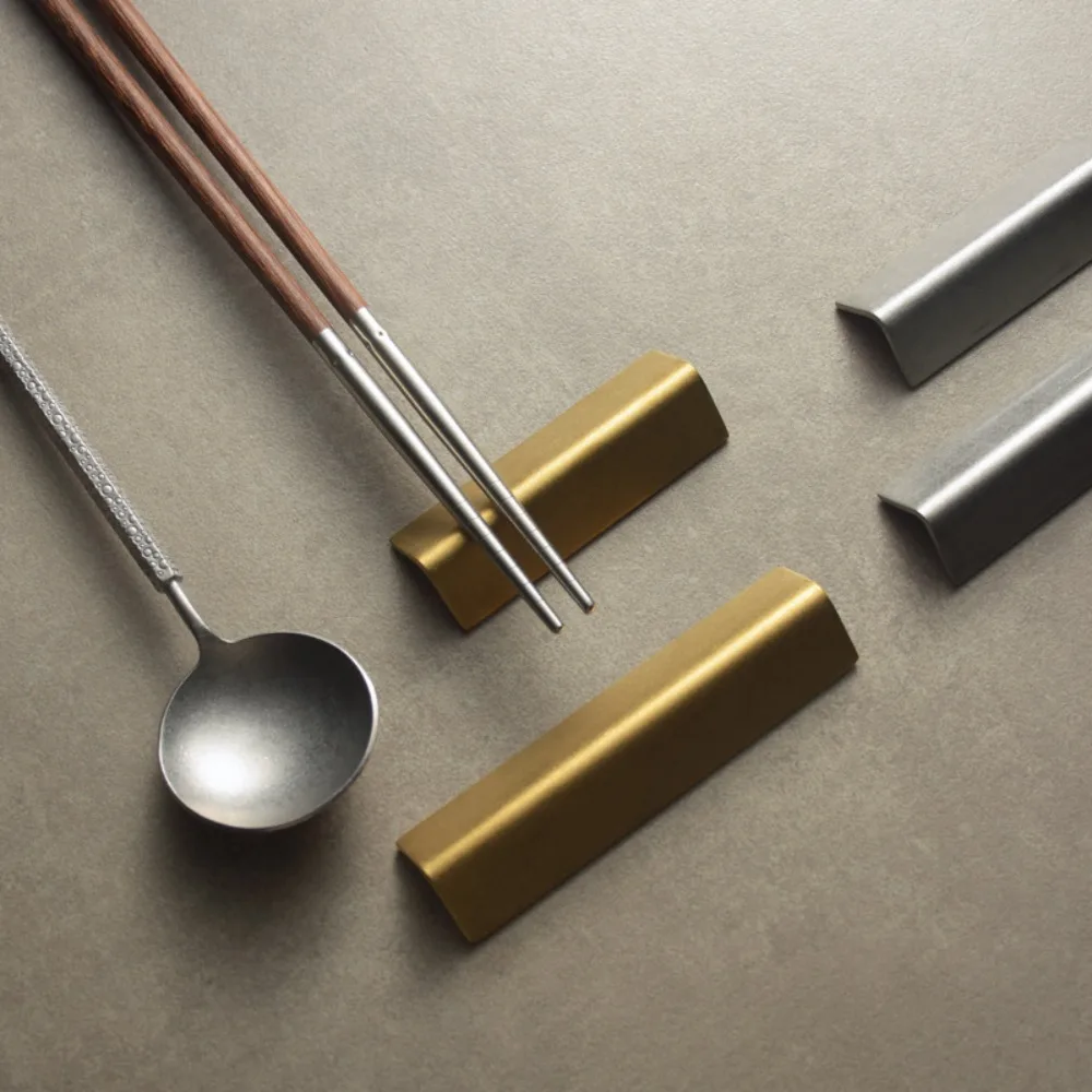 Simple Industrial Style 304 Stainless Steel Chopstick Rest Matte Triangular Chopstick Holder Retro Spoon Rack Hotel
