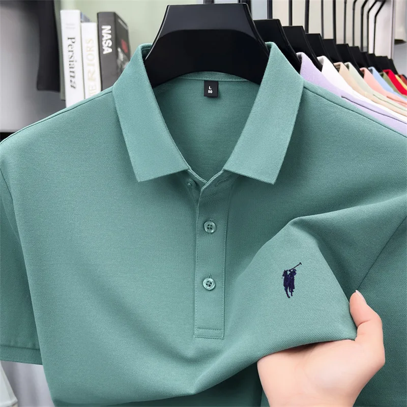Well‑crafted horse embroidery, adds a subtle luxury touch without being exaggerated.