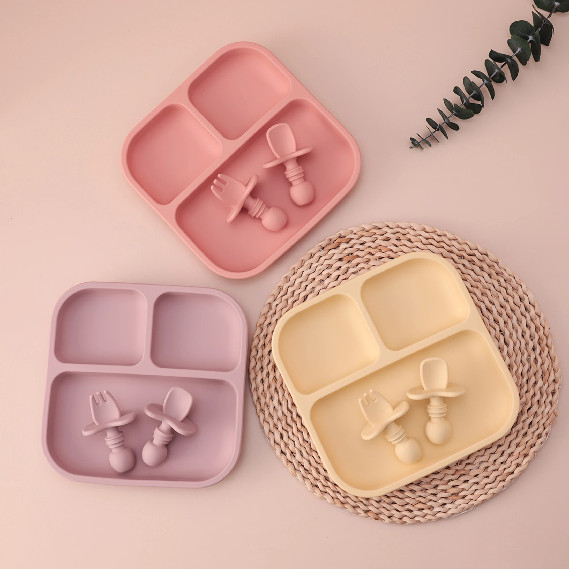 Color Kids 1Set BPA Free Silicone Square Baby Feeding Set Suction Plates Training Fork Spoon For 0-6 Years Children's Tableware