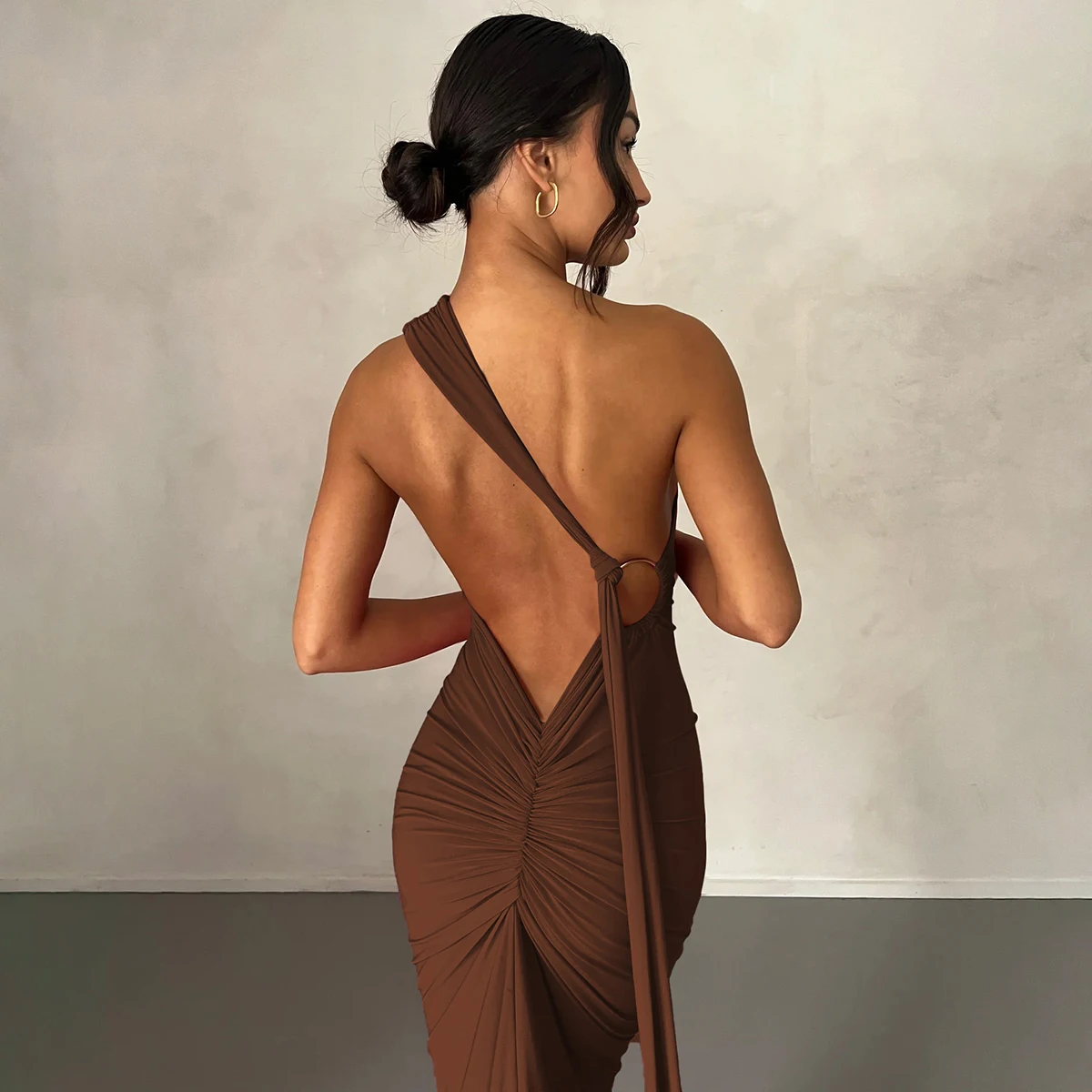Hugcitar One Shoulder Backless Adjustable Scarf Loop Ruched Sexy Maxi Dress Women Elegant Y2K Streetwear Festival Outfit 287 S6ffbe81a18fe462e899062925cc5d13fs
