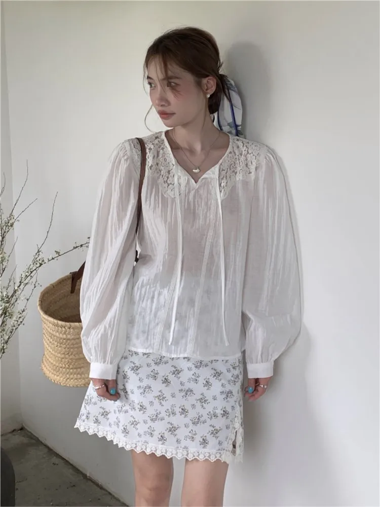 Blusa holgada de manga larga estilo Vintage para mujer, Camisa de algodón con encaje blanco, estilo bohemio, para playa