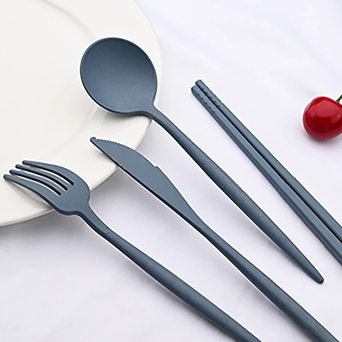 5Pcs Travel Cutlery with Portable Box Japan Style Wheat Straw Flatware Knife Fork Spoon Chopsticks Student Dinnerware Set Kitche