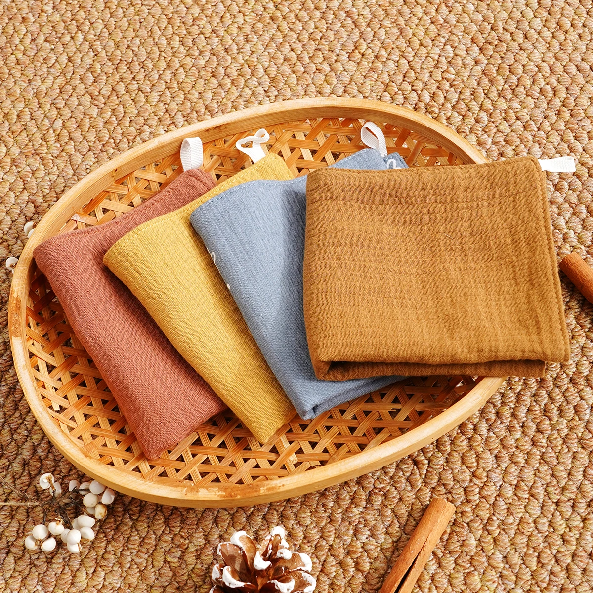 

Elinfant 4 шт. детское полотенце для лица, 100% хлопок, креповая ткань, мочалка, мягкие уютные тканевые салфетки, ткань для отрыжки для младенцев