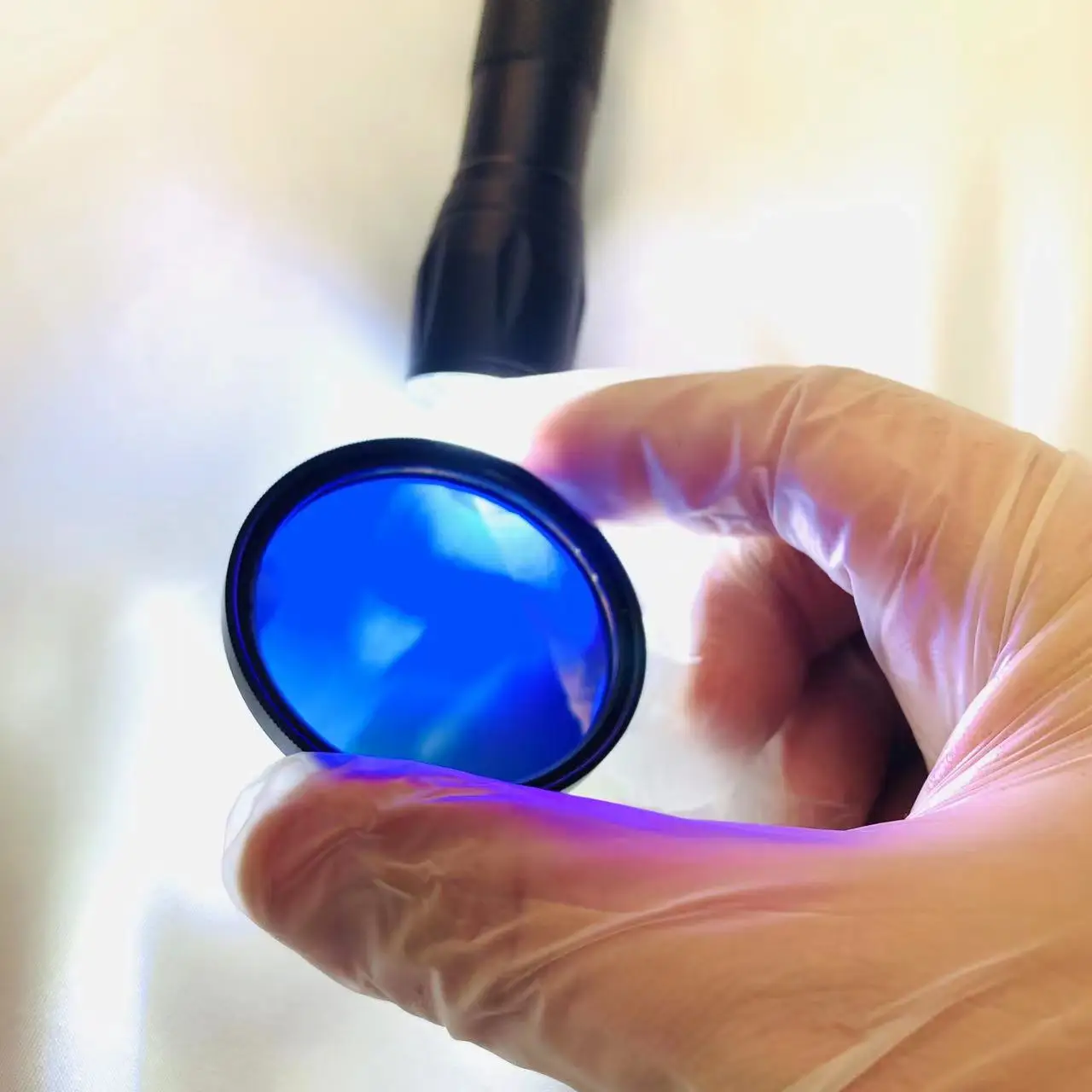 

Центр пропускания от 450 до 470 нм, 460 нм-20 нм, узкий фильтр высоких частот, оптическое стекло для объектива камеры