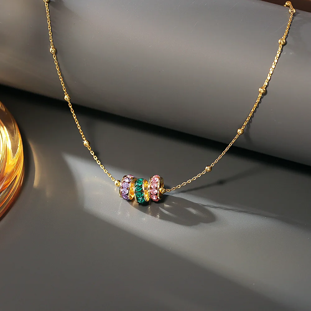 

Fashionable and exquisite colorful zircon necklace, personalized clavicle chain, high-end geometric simple necklace