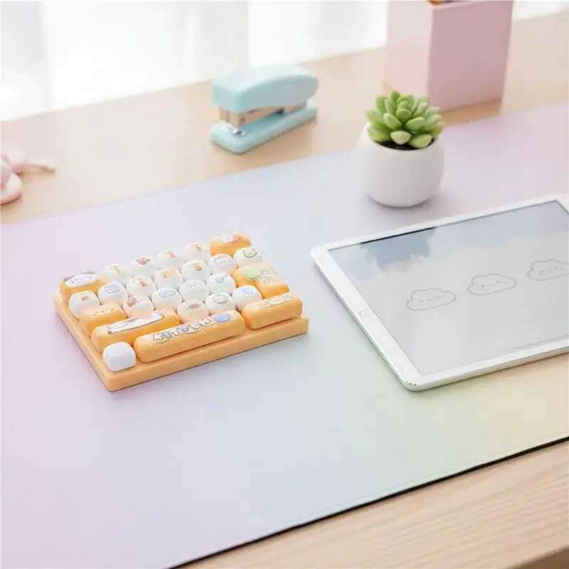 Lightweight 26 Key Cute Stress Reducing Keyboard Creative Mechanical Fidget Tool for College Student Dorm Use
