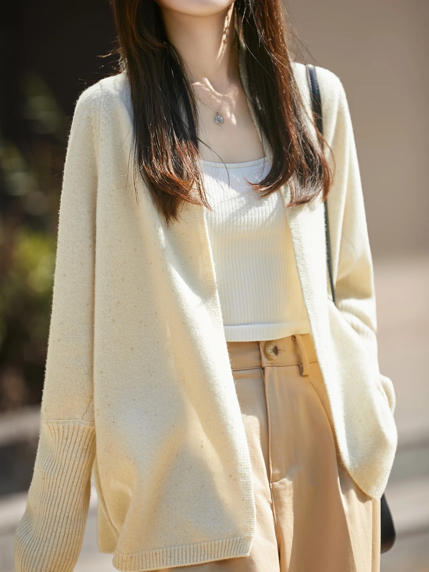 سترة نسائية 100% من صوف ميرينو مترهل بأكمام تشبه جناح الخفّاش سميكة متعددة الألوان للخريف والشتاء يجب أن تكون عنصرًا مريحًا