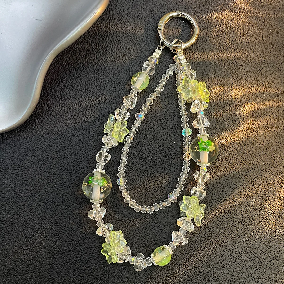 

Luxury and High-end Green Crystal Bead Bracelet, Wrist Short Hanging Rope Phone Case Car Keychain Bag Pendant For iPhone 17 16