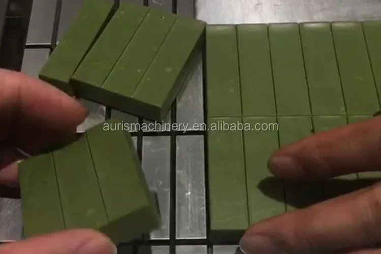 เครื่องตัดช็อกโกแลตแบบลวด สำหรับขนมหวาน ลูกอมเนื้อนิ่ม ตัดช็อกโกแลตเป็นก้อน รูปทรงกีตาร์