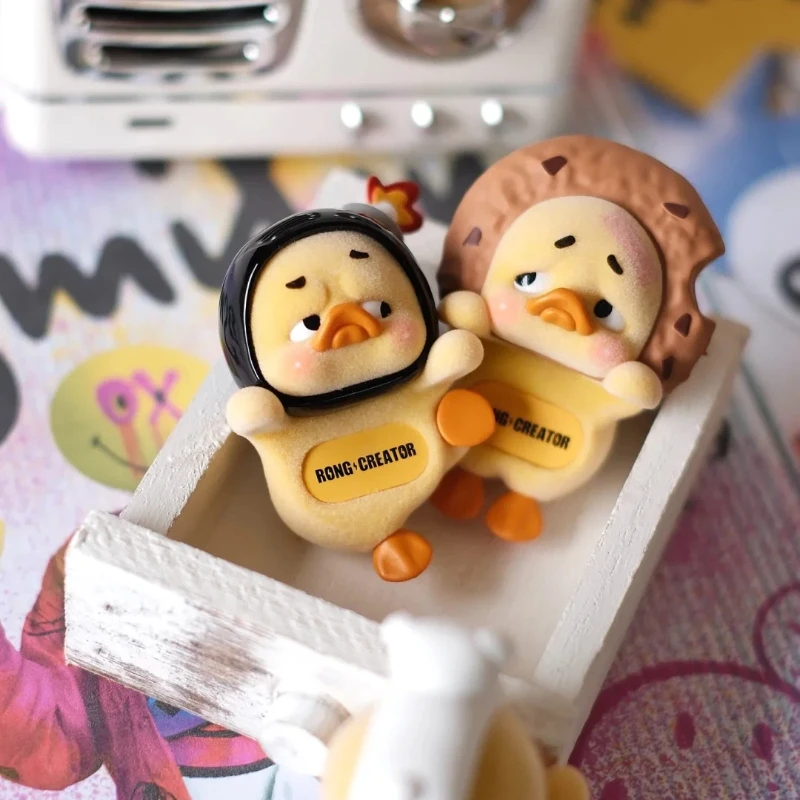 حقيقية UpsetDuck حالة عرض بطة الاستلقاء سلسلة Kawaii Hippers الهاتف المحمول سيارة الديكور شاشة حزب دمية الاطفال هدية #2