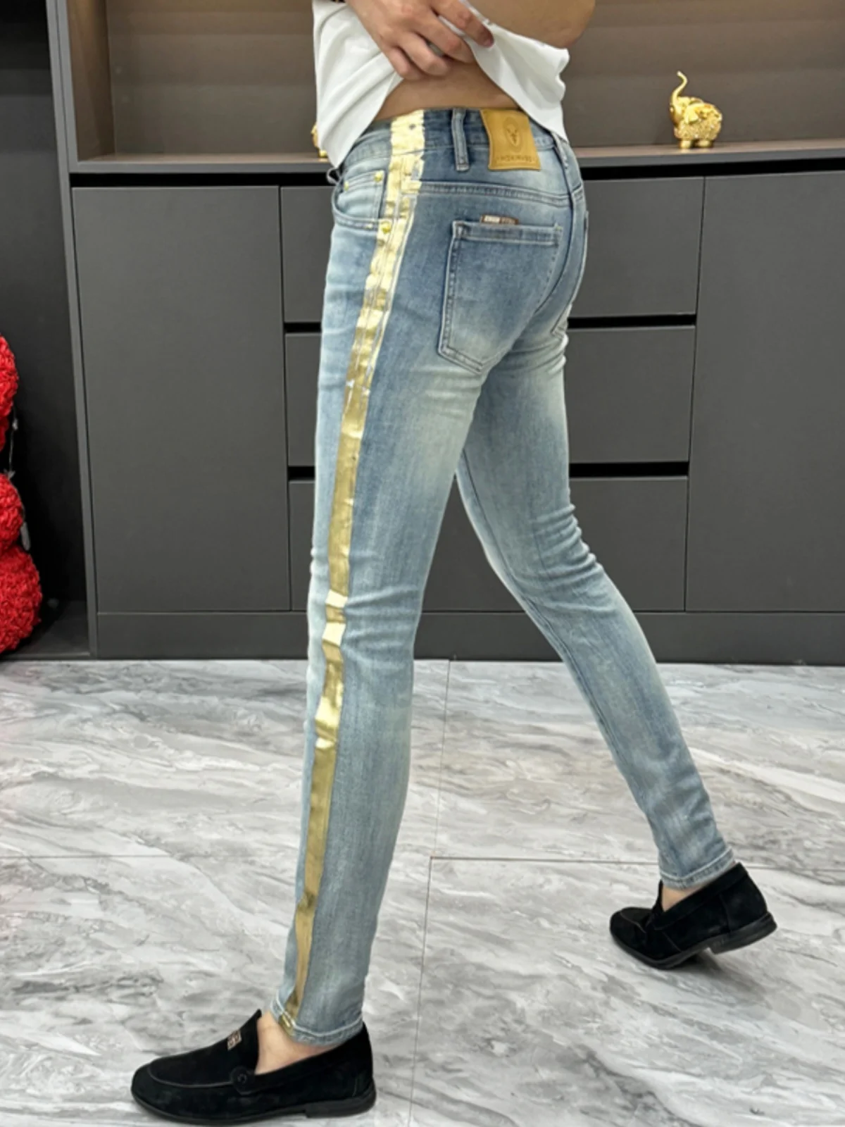 

Модные повседневные мужские джинсы, осенний сезон, хлопковые эластичные джинсовые брюки со средней талией, длинные прямые брюки облегающего кроя