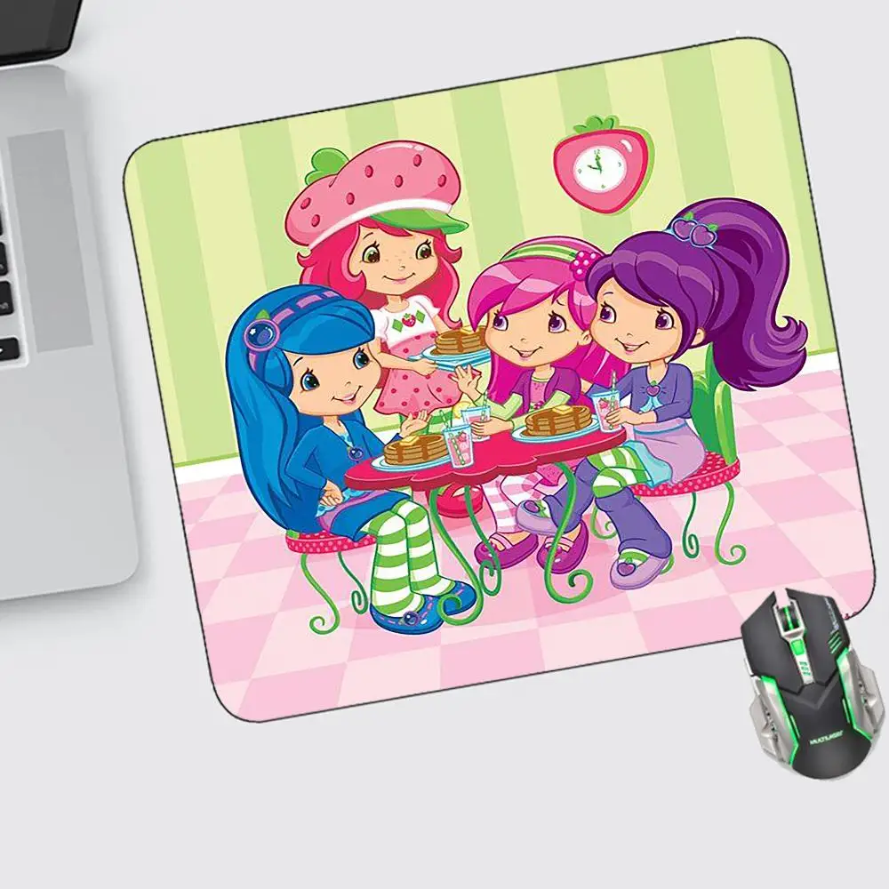 

Strawberry Shortcake Mouse Pad Small Gaming Accessories Keyboard Computer Offices Desk Mat Pc Gamer Non-slip Rubber Mousepad