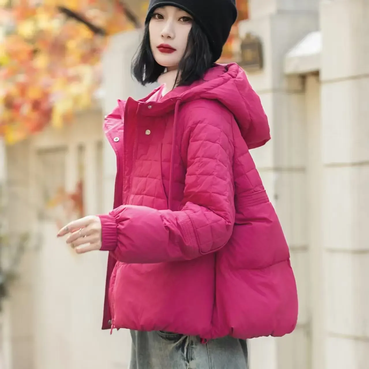 Piumino da donna antivento con cappuccio per pendolarismo in piumino d'anatra bianco moda europea autunno e inverno