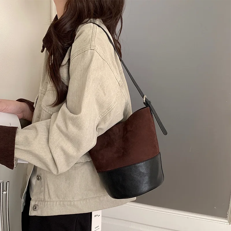 

designer luxury high quality Color-Block Bucket Bag New Matte Cowhide Underarm High-End Genuine Leather Women's Crossbody Bag