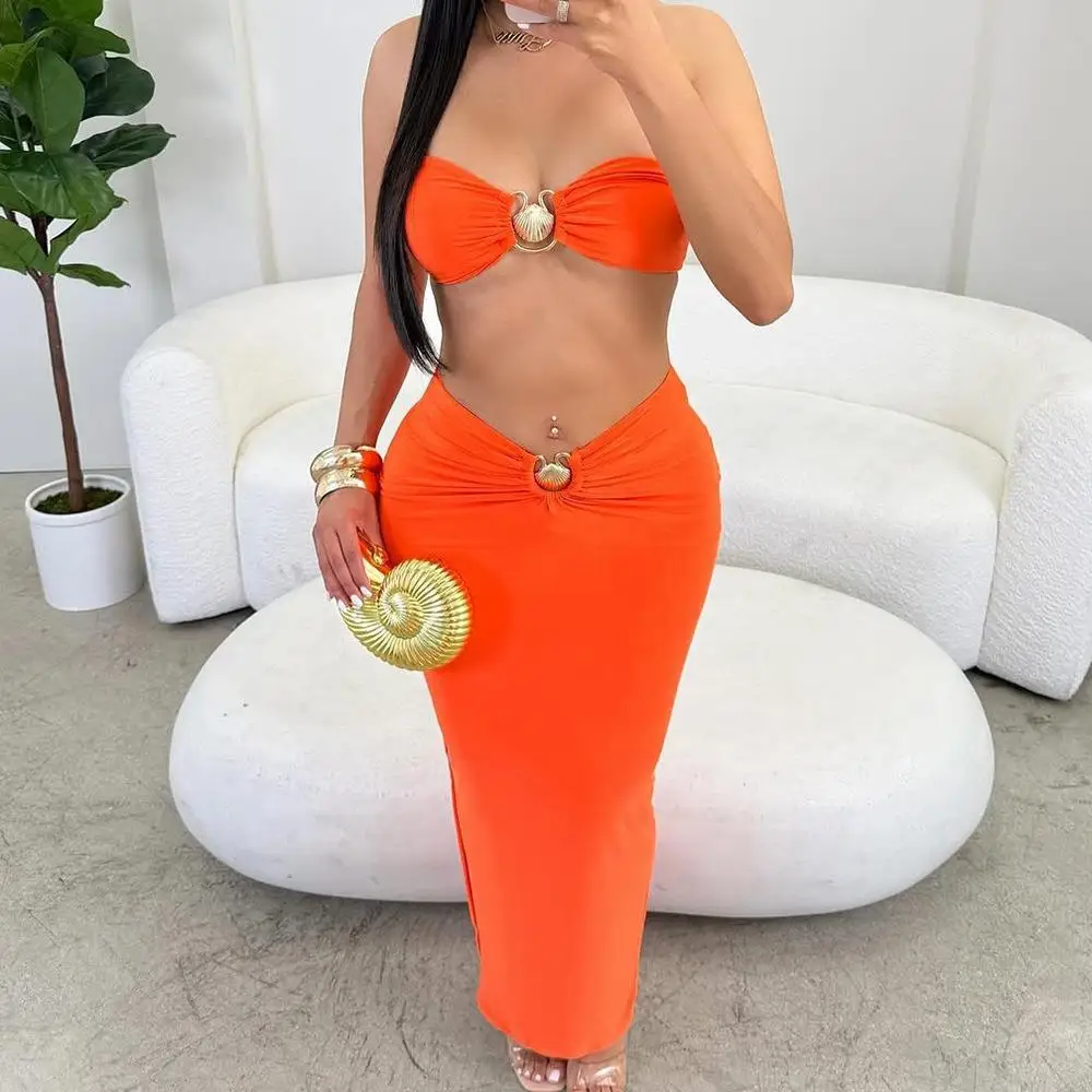 Decorazione sexy in metallo scavato che dimagrisce la pancia Baring Long Dr Set in due pezzi Pantaloni casual transfrontalieri a vita media bassa in PVC