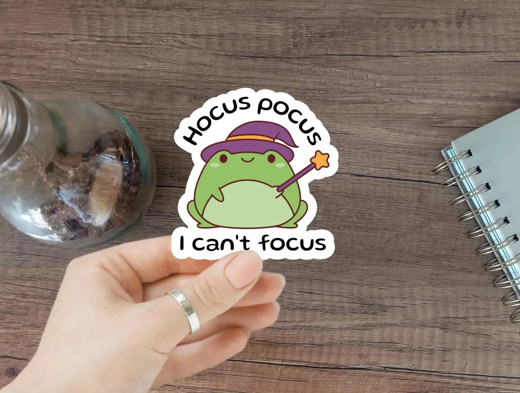 2PCS 7cm Funny ADHD Sticker Hocus Pocus I Cant Focus Vinyl Decal Fog for Laptop Water Bottle Neurodivergent Humor Gift