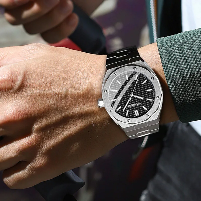 ساعة BINBOND الرجالية من أفضل العلامات التجارية Royal Casual للرجال بمينا كبير فضي من الفولاذ المقاوم للصدأ بتقويم كوارتز ساعة يد كلاسيكية مضيئة