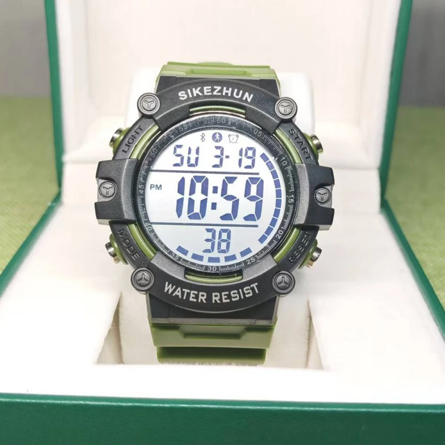 ساعة إلكترونية مقاومة للماء للأطفال ساعات رياضية عسكرية للرجال ساعة يد رقمية LED خفيفة الوزن للرجال والأولاد والطلاب في سن المراهقة