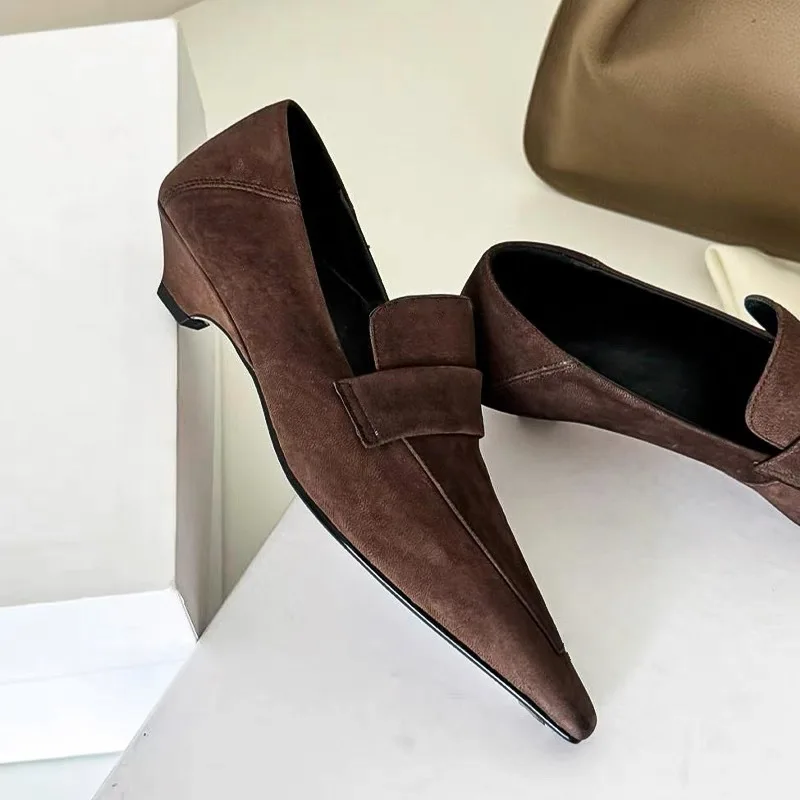 Zapatos de tacón con punta estrecha, zapatos elegantes para mujer, zapatos de cuero de estilo británico poco profundos a la moda para otoño, zapatos de oficina para mujer