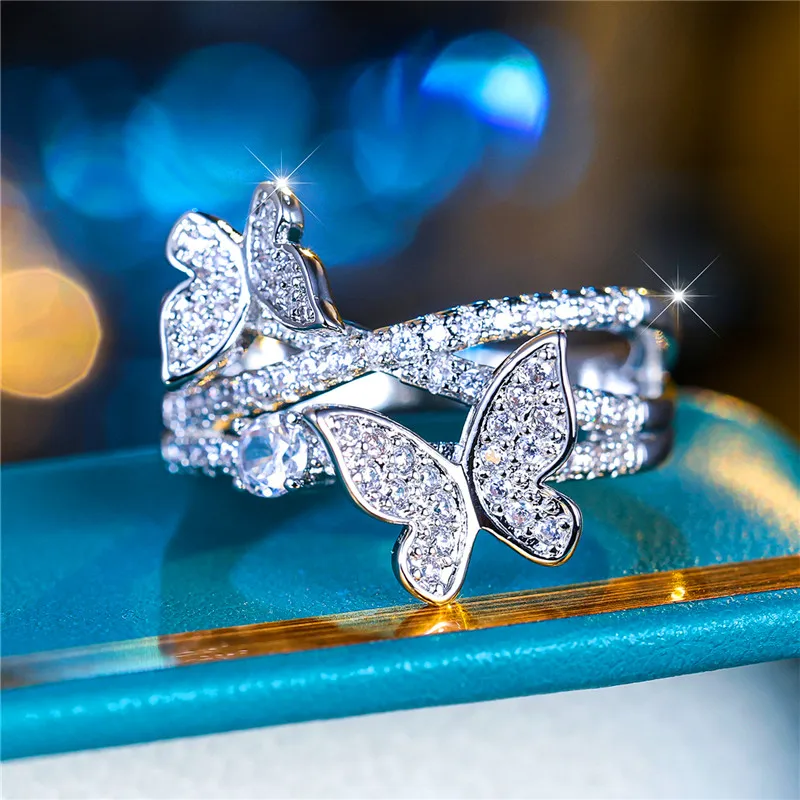 Niedliche weibliche Kristall Zirkon Stein Schmetterling Ring Vintage Silber Farbe Hochzeits schmuck