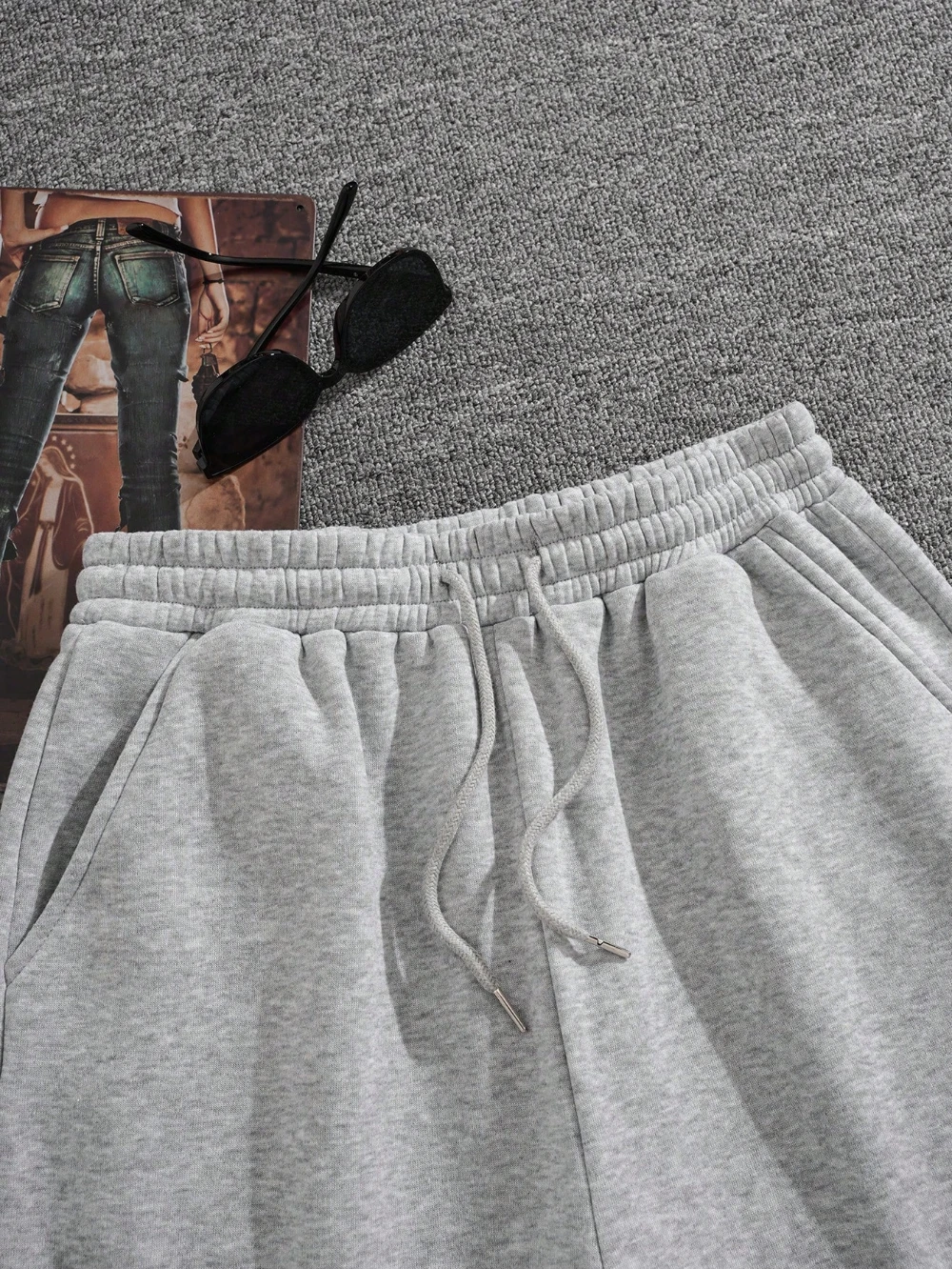 Multi-functional men's casual shorts suitable for street photography casual wear camping beach and all-season wear