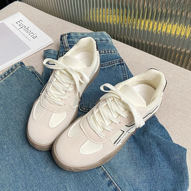 

Board shoes, women's style, German training shoes, 2025 new fashion, versatile sports shoes, soft soled, white shoes, versatile