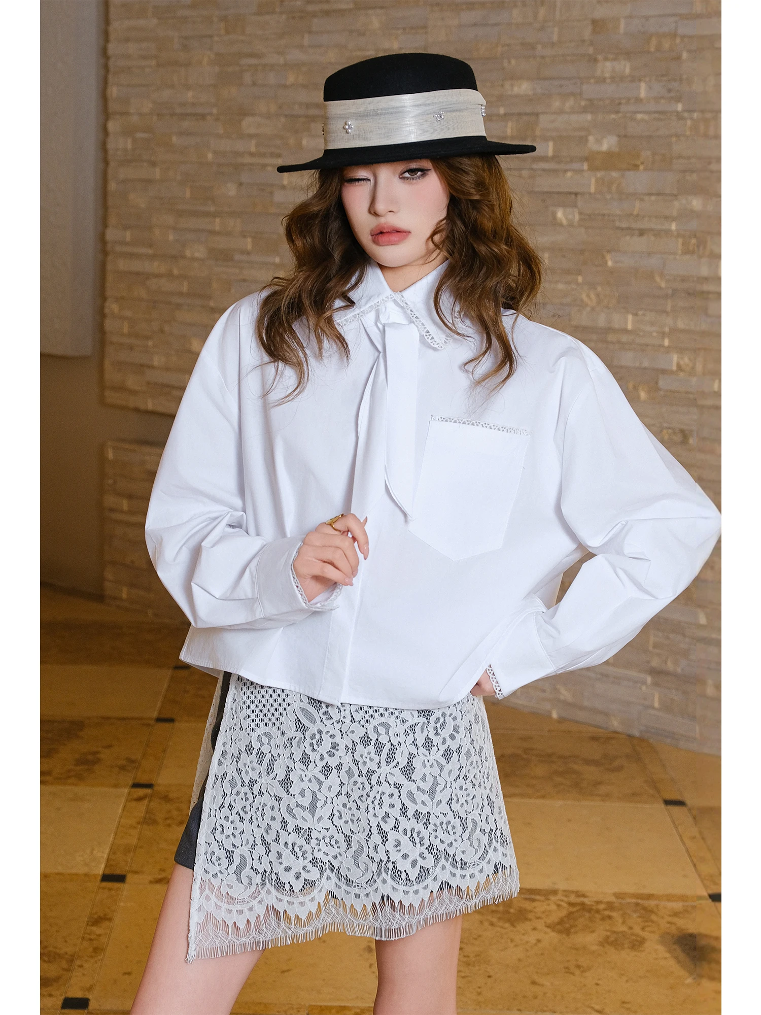 

MIUCO White irt Women Loose Fit Long Sve Lace Trim Turn-down Collar Simple Sle Cotton Blend Casual Top for Daily Wear