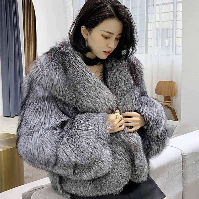 2022 Autumn and Winter New Imitation Fox Fur Coat Women\'s Short Fashion Ladies Young Silver Fox Fur Coat