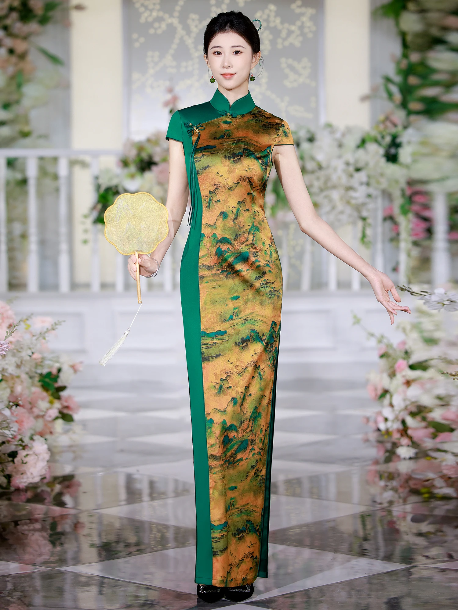 

Оригинальное длинное платье Jiangnan Spring в глубоком зеленом цвете, высококачественный костюм для выступлений, винтажный стиль, повседневная одежда, короткий рукав...