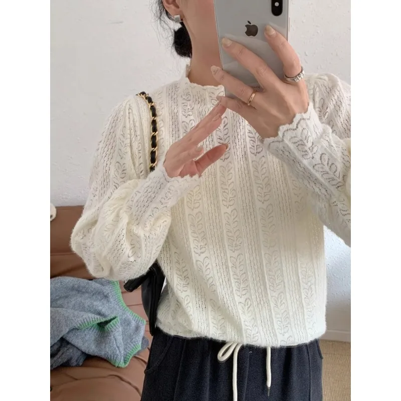 

Plush Lace Stand-up Collar Long-sleeved T-shirt, Beige Bottoming Shirt in Autumn and Winter, Gentle Temperament Spring Top