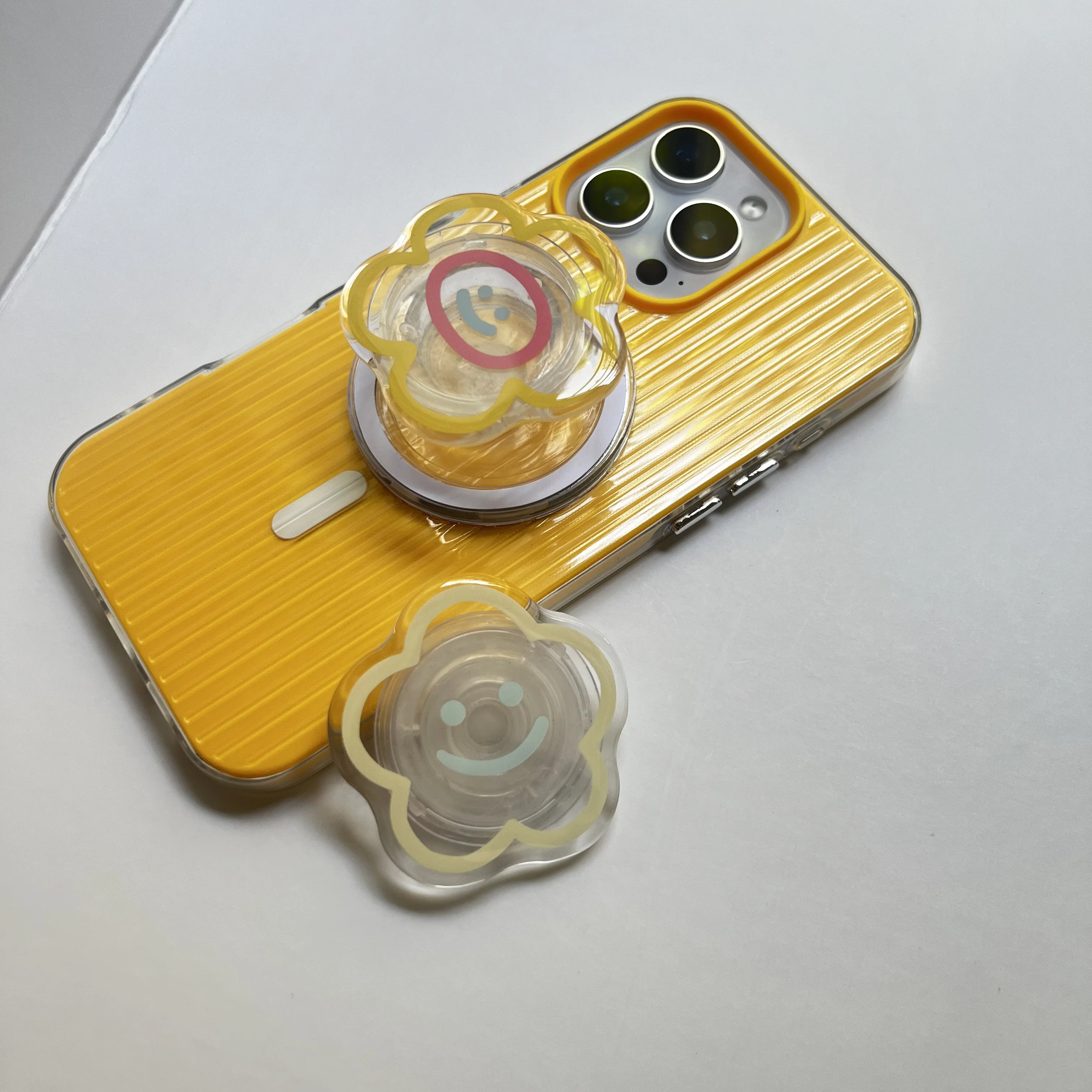 

New Korean Ins Cute Line Smiling Face Flowers Phone Holder Griptok Finger Ring Support For IPhone Samsung Cases Girl Gift