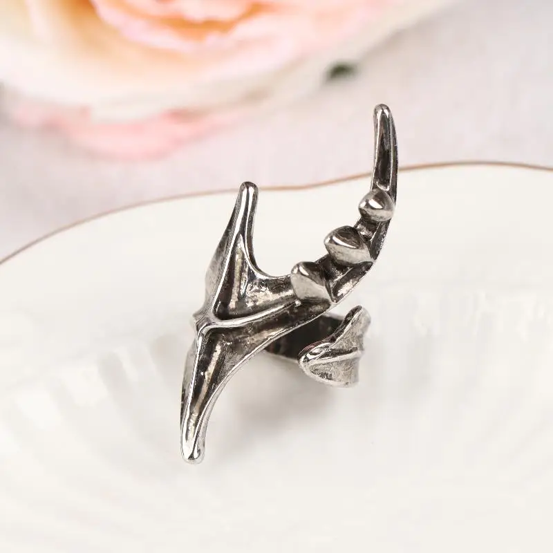 خاتم متقاطع من Punk Alien - تصميم افتتاح غير منتظم لهيب هوب وكرنفال، هدية مجوهرات مبالغ فيها للجنسين