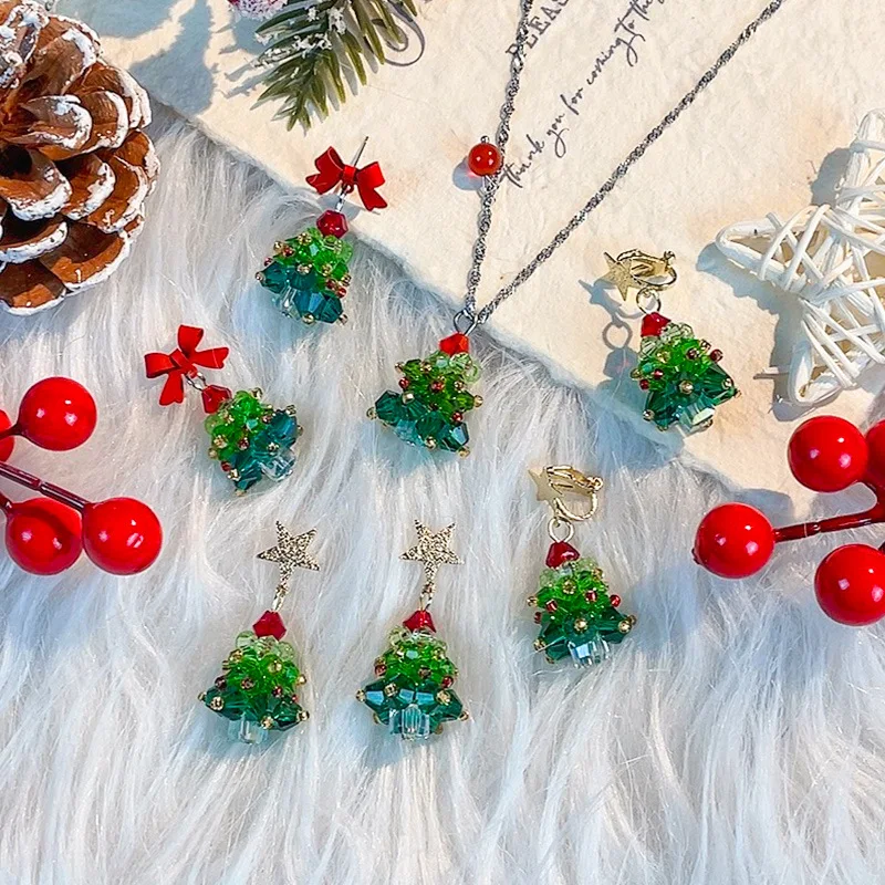 2PCS Winter Christmas Tree Charms Handmade Woven for Earrings and Necklace Diy Making Jewelry Gifts