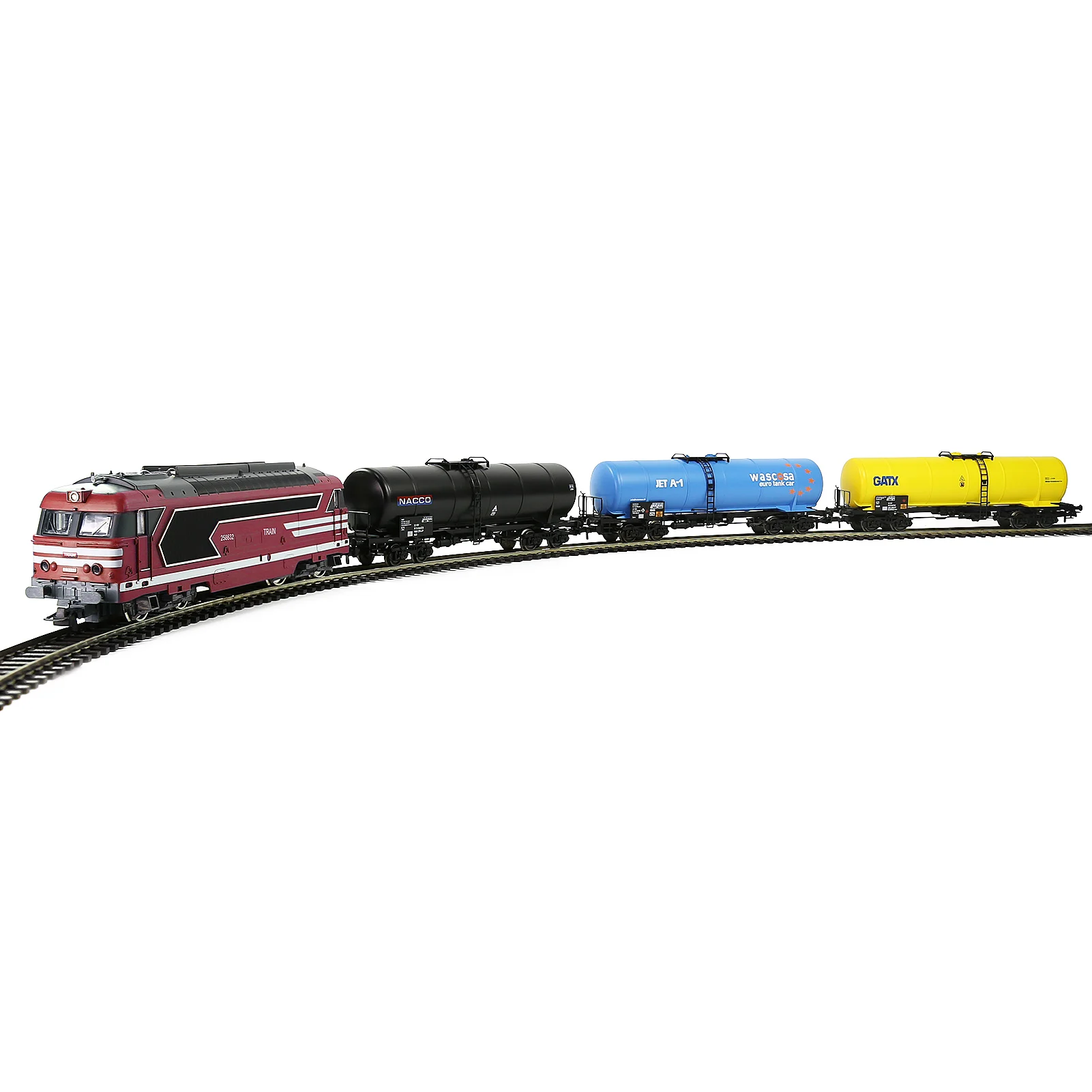 Evemodel Trains HO Scale Model Locomotives with Three Model Oil Tank Cars for EU 8702RM