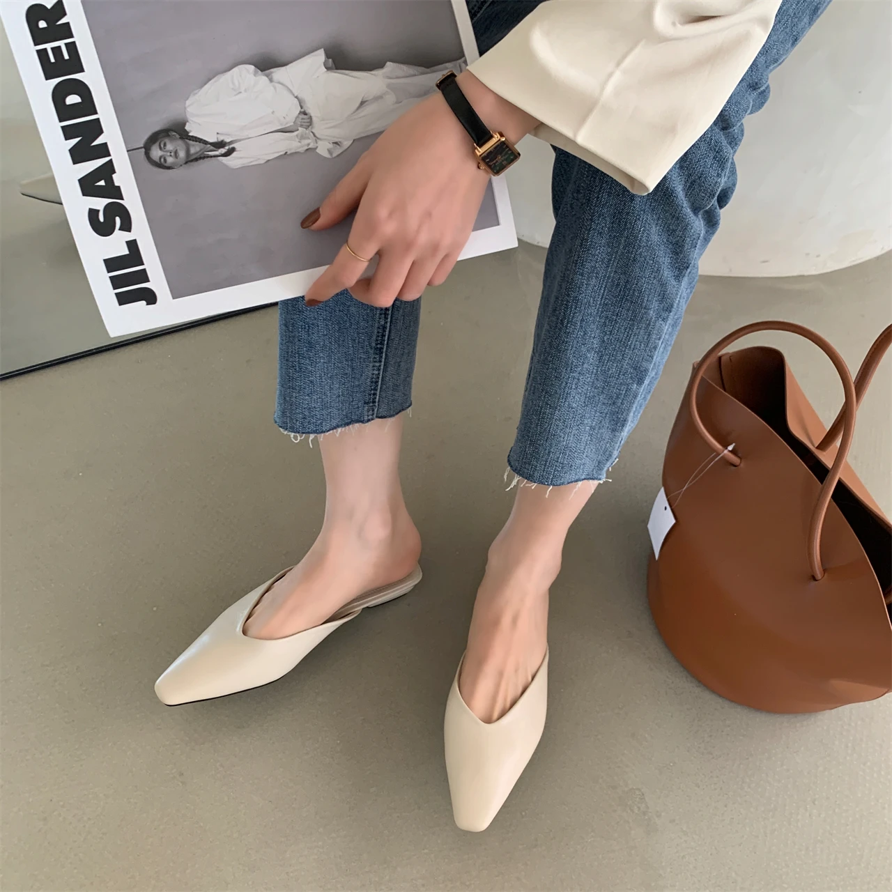 Flat Slippers 2022 Spring Fashion Mules Shoes Women Square Toe Slip On Slides Casual Summer Sandals Outdoor Low Heels Flip Flops