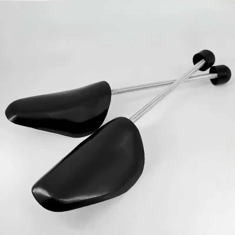 2 pieces fitted with adjustable shoe stretcher boots and athletic shoe stretcher for comfortable wear and take off