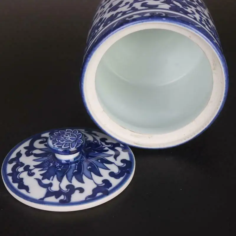 Chinese Blue and White Porcelain Jar Qing Lotus Design Pot Tea Caddy 4.33“