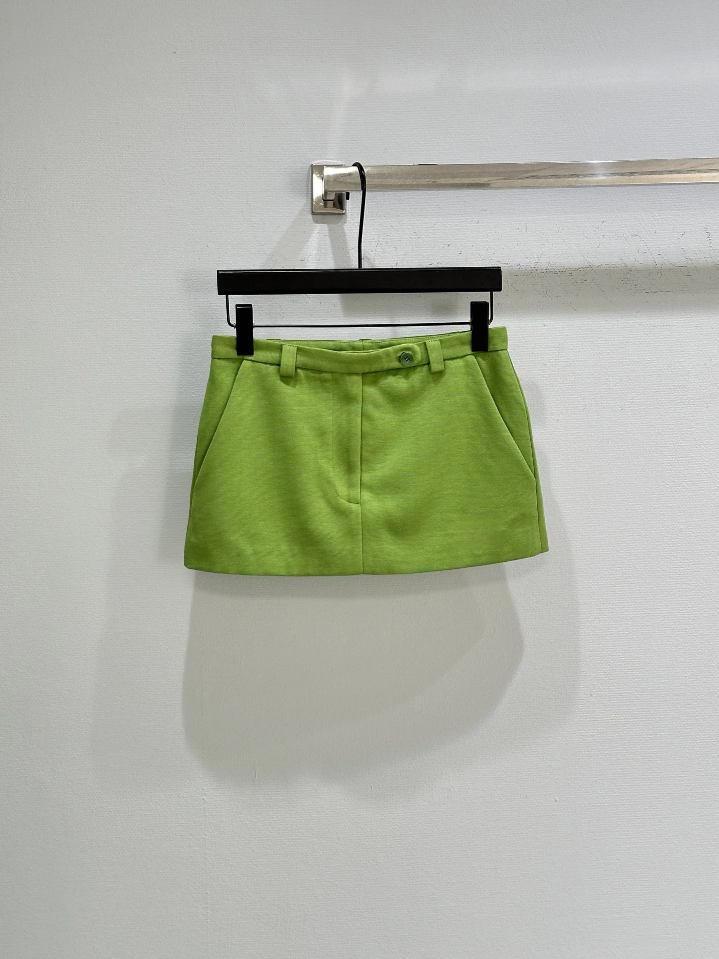 

Юбка А-силуэта с высокой талией, вышитым логотипом и буквенным принтом, модная, универсальная, для повседневной носки, женская, из полиэфирного волокна