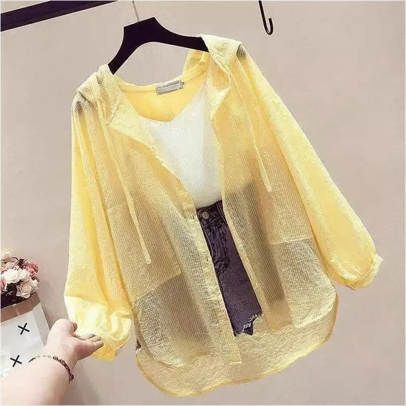 سترة نسائية النسخة الكورية من معطف قميص نسائي صيفي بأكمام طويلة ورقيق وفضفاض ورقيق على الموضة