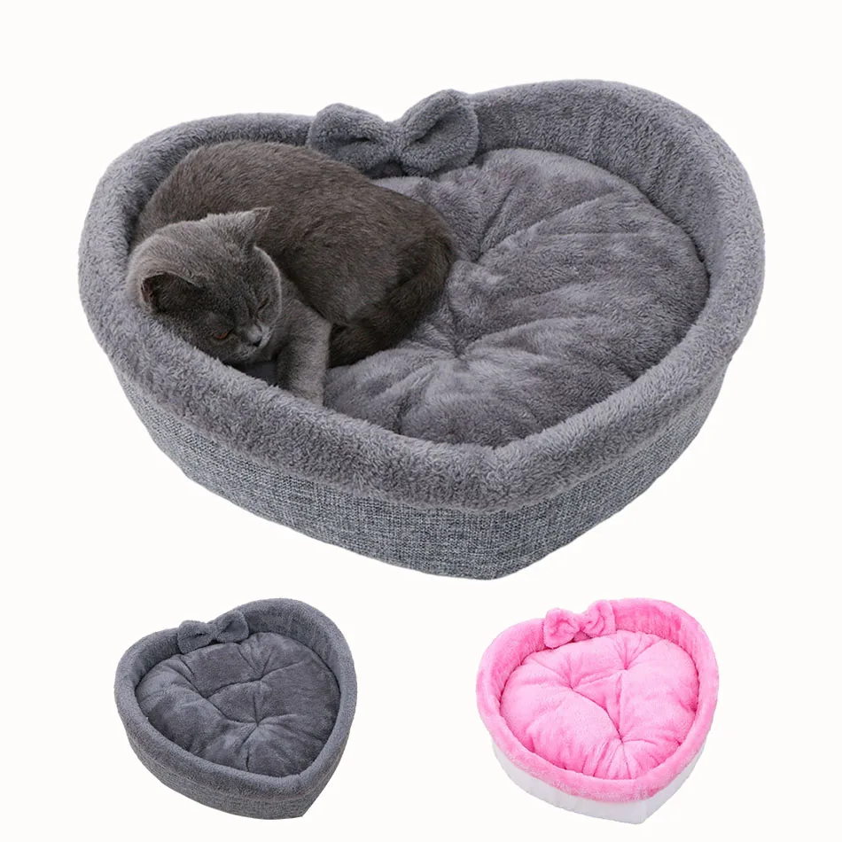 New Cute Cat Bed Heart-Shaped Bed For Cats Puppy Cotton Velvet Soft Kitten Sleeping Beds Kennel Warm Pet Nest Cat Accessories