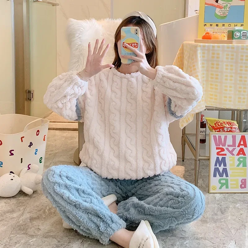 

Women's Pajamas 2pcs/Set Large Size Padded Thickened Warm Fall And Winter Long-Sleeved Long Pants Sets Coral Velvet Cartoon