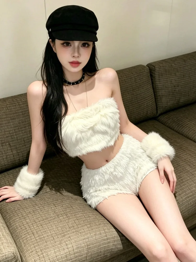 Club DJ Bar Dancing Sexy Girl One Shoulder Furry Crop Top Vest Wide Leg Straight Short Pants Set Fashionable Night Outfit