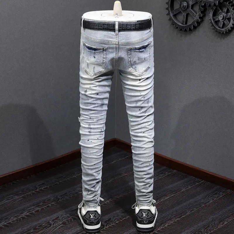 Y2K fashionable new men's jeans, painted, washed, nostalgic, stretchy, slim fit, light blue jeans, high street hip-hop br
