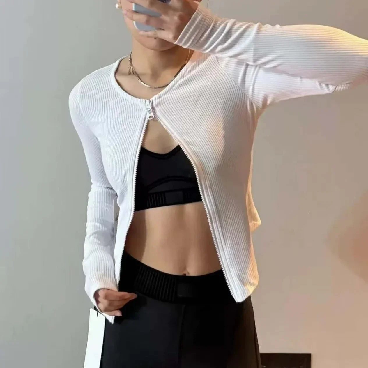 

LO Women Autumn Tops and Blouse Long Sleeve Zip Neck Slim Fit Shirts Sexy Casual Chic Ribbing Crop Tops Female Yoga Top