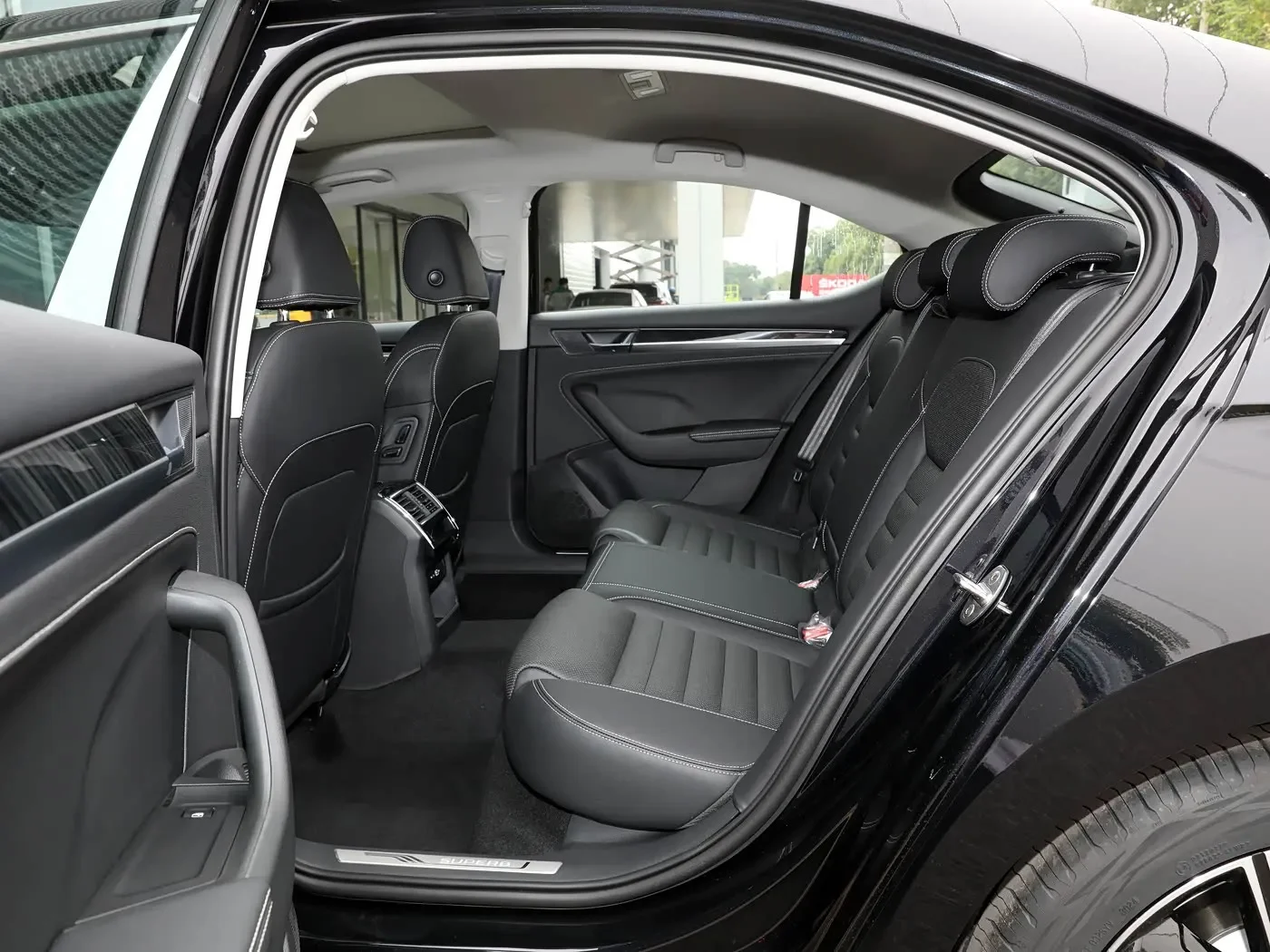 Spezieller Autositzbezug für Skoda Superb 2019 bis 2025, PU-Leder-Sitzkissen-Schutz, Autositzbezüge, Auto-Innenausstattungszubehör – Detail 4